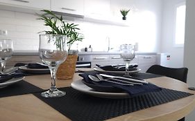 Elite Apartment Larisa